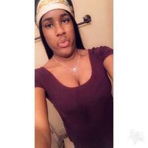 Meet your Posher, Jade